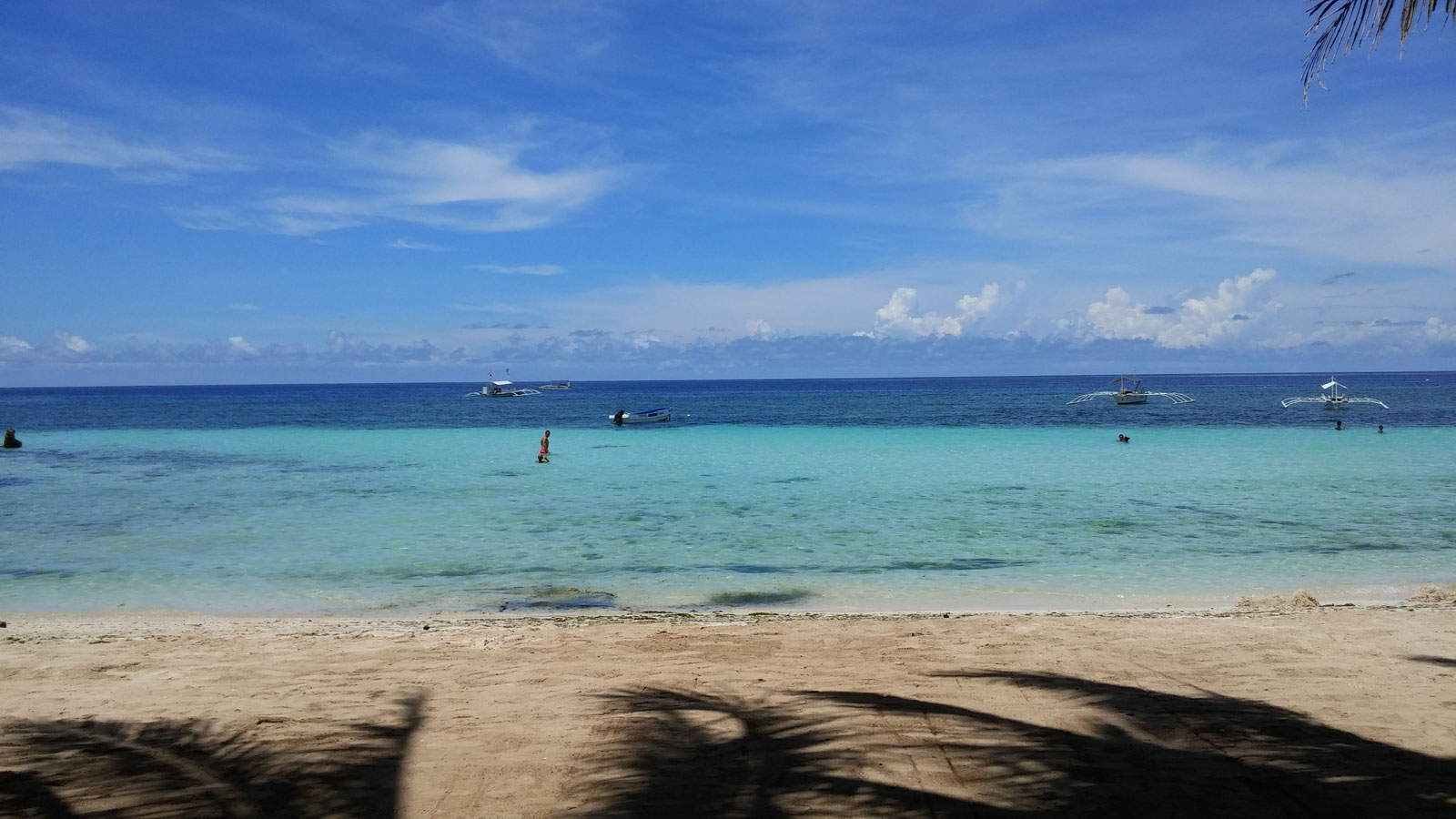 OFFICE VIEW. Mobile connectivity, modern technology and a slowly changing office culture will soon allow us to work from anywhere, including from this beach in Panglao Island, Bohol.